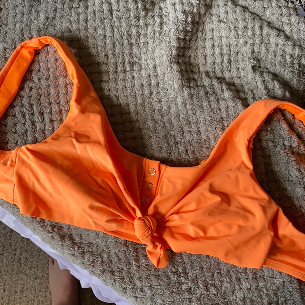 Bikini top